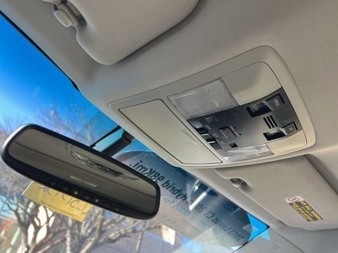 Used 2013 Lexus CT 200h image 22