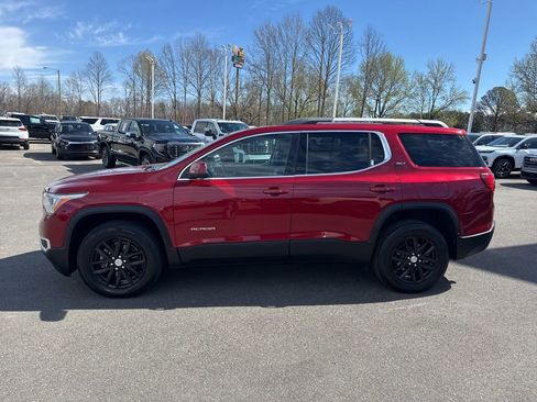 Used 2019 GMC Acadia SLT image 2