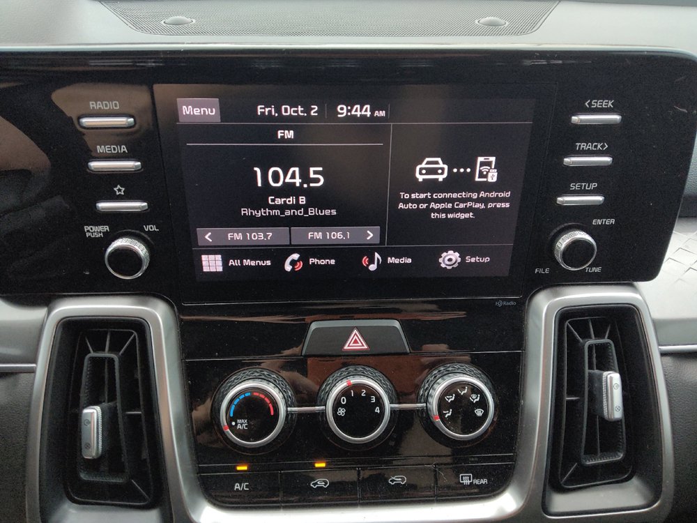 Used 2023 Kia Sorento LX FWD image 25