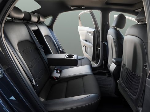 Used 2020 Kia Forte GT-Line w/ GT-Line Premium Package FWD image 17