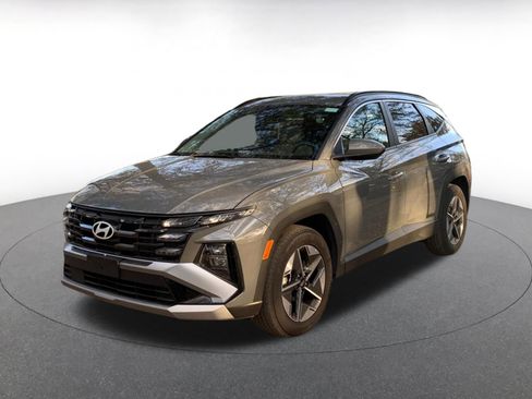 Used 2025 Hyundai Tucson SEL image 3