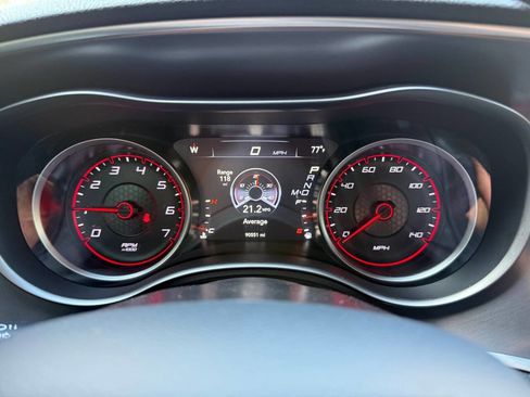 Used 2020 Dodge Charger SXT w/ Leather Interior Group image 33