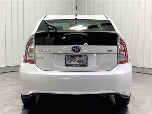 Used 2012 Toyota Prius Two FWD image 4