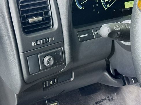 Used 2004 INFINITI I35 FWD image 10