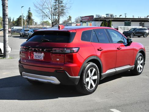 Used 2024 Honda Prologue EX image 8