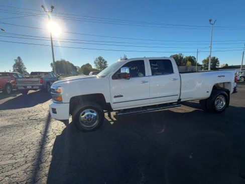 Certified 2019 Chevrolet Silverado 3500 High Country w/ Duramax Plus Package image 5