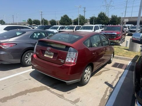 Used 2005 Toyota Prius FWD image 4