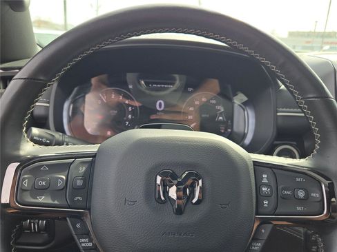 Used 2025 RAM 1500 Limited image 39