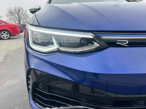 Used 2024 Volkswagen Golf R 2.0T image 28