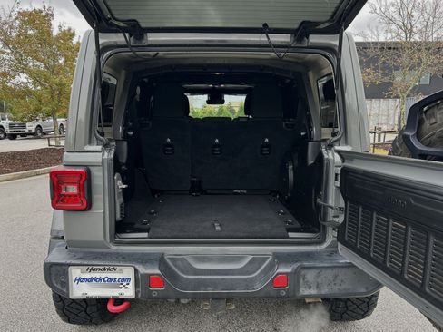 Used 2019 Jeep Wrangler Unlimited Rubicon image 48