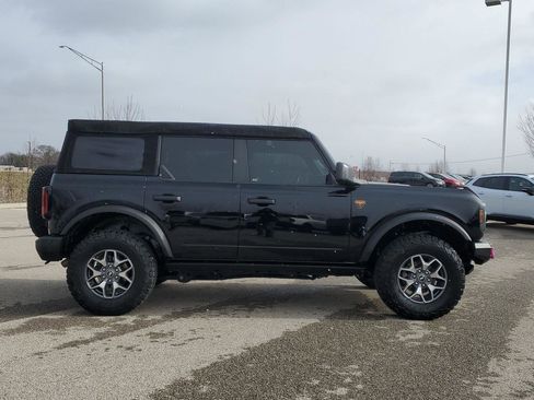 Used 2023 Ford Bronco Badlands image 8