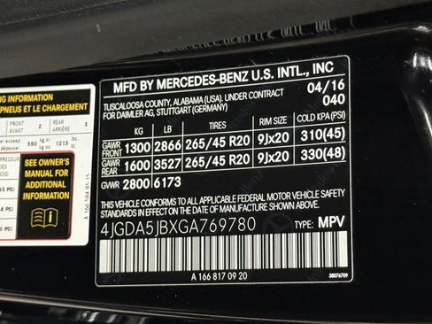 Used 2016 Mercedes-Benz GLE 350 w/ Premium Package image 40