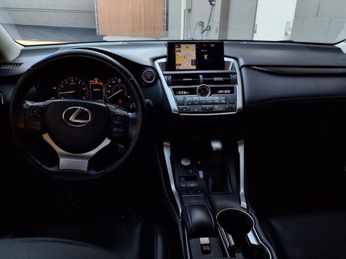 Used 2015 Lexus NX 200t FWD image 19