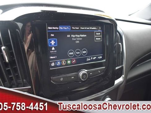 Used 2023 Chevrolet Traverse LT FWD image 35