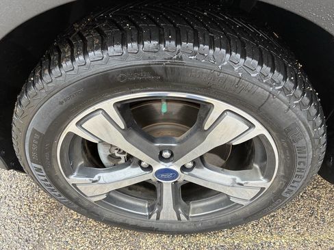 Used 2018 Ford Escape SEL w/ Ford Safe & Smart Package image 35