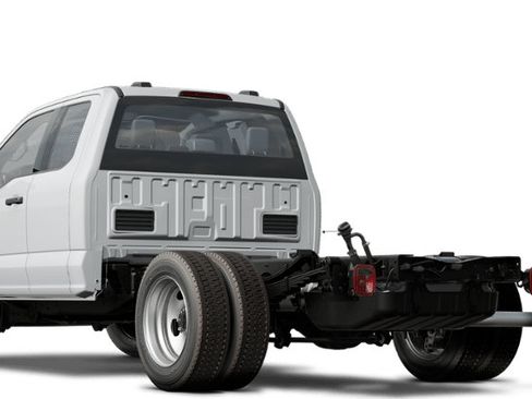 New 2024 Ford F550 4x4 SuperCab Super Duty image 27