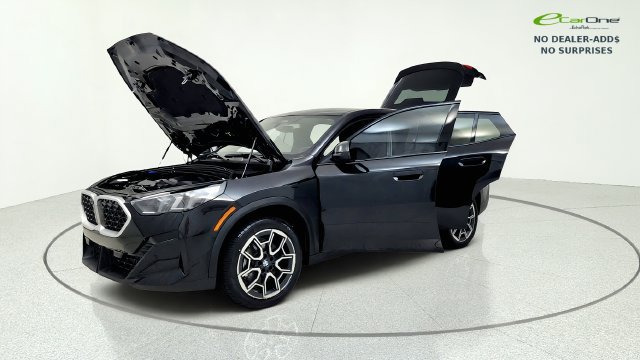 Used 2026 BMW X2 xDrive28i AWD/4WD image 14