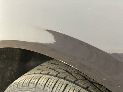 Used 2020 Buick Enclave Premium w/ Sun and Sites Package image 39