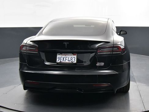 Used 2023 Tesla Model S Plaid image 30