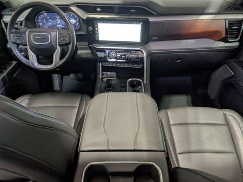 Used 2024 GMC Sierra 1500 Denali w/ Denali Reserve Package AWD/4WD image 13