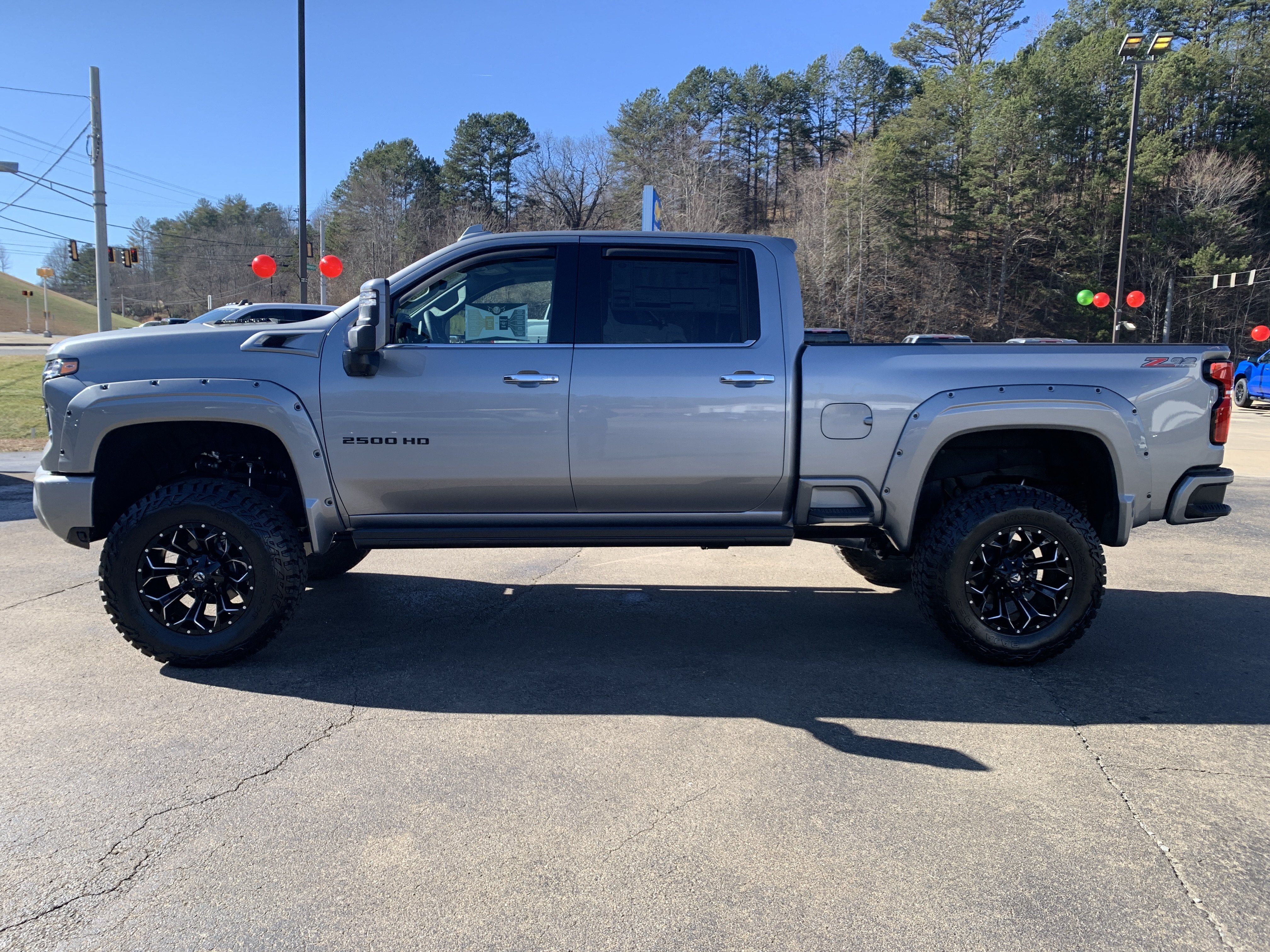 New 2025 Chevrolet Silverado 2500 LTZ w/ LTZ Premium Package AWD/4WD image 4