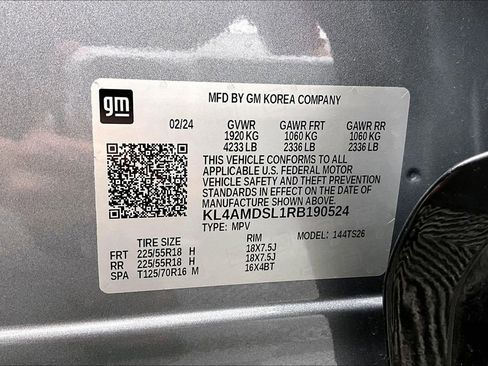Used 2024 Buick Encore GX Sport Touring FWD image 35