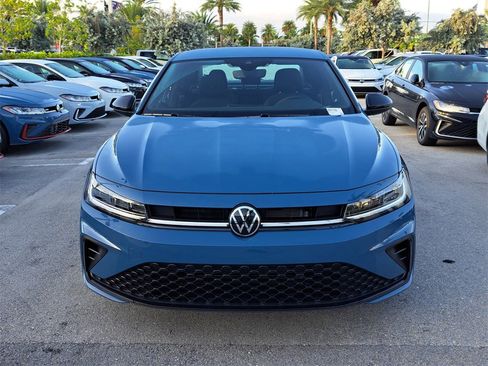 New 2025 Volkswagen Jetta Sport image 2