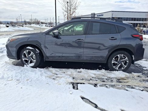 Certified 2025 Subaru Crosstrek 2.0i Premium image 4