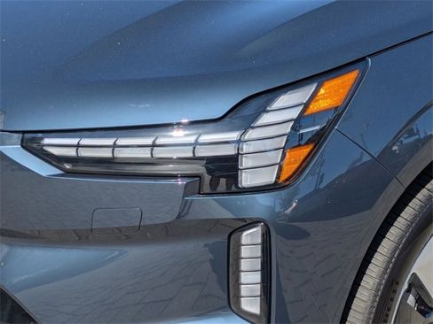 New 2025 Volvo EX90 Plus image 9