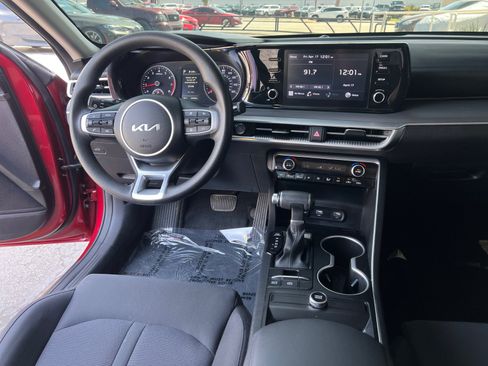 Used 2023 Kia K5 LXS FWD image 22