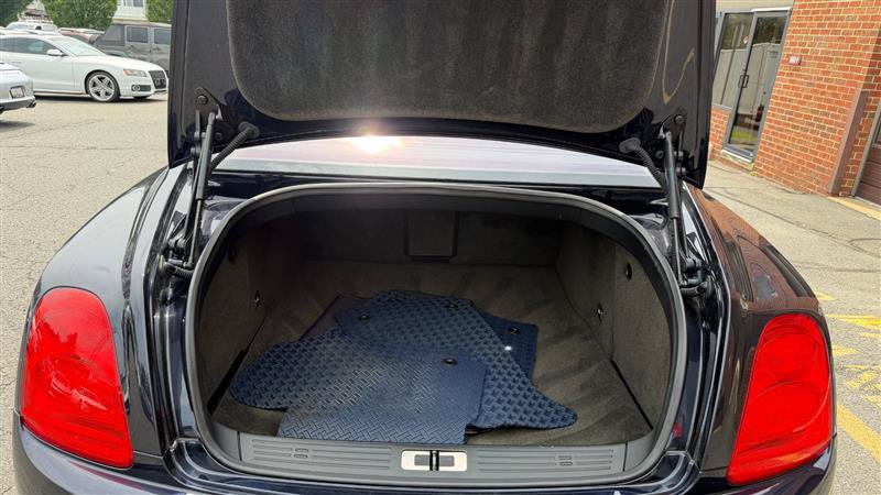 Used 2006 Bentley Flying Spur Flying Spur AWD/4WD image 9