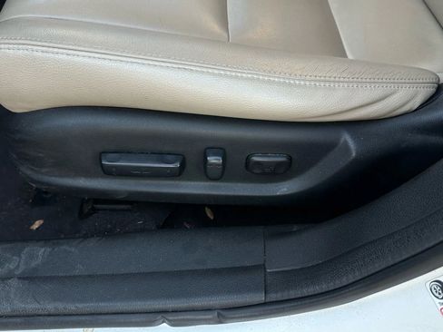 Used 2015 Honda Crosstour EX-L image 10