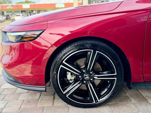 Used 2025 Honda Accord Sport image 10
