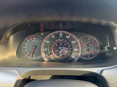 Used 2017 Honda Accord EX-L image 39