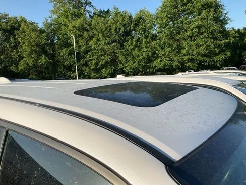 Used 2023 Honda Passport EX-L image 4