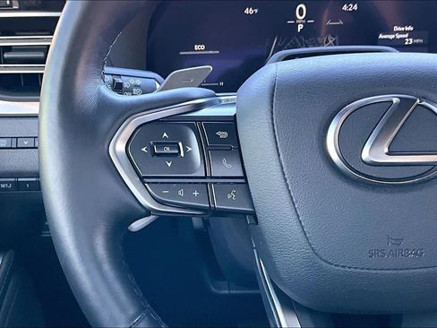 Used 2024 Lexus GX 550 image 23