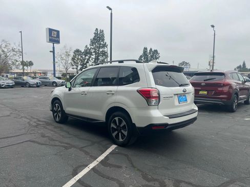 Used 2017 Subaru Forester 2.5i Limited image 5