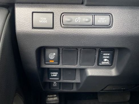 New 2026 Nissan Frontier SV AWD/4WD image 14