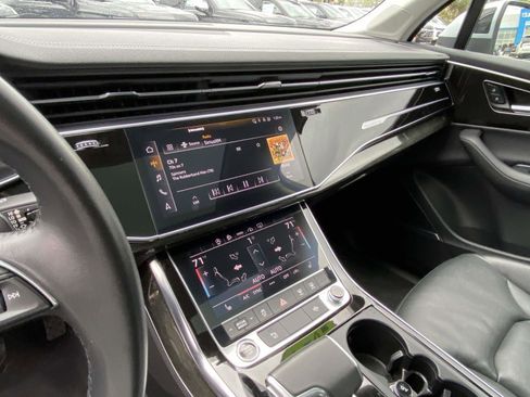 Used 2024 Audi Q7 2.0T Premium Plus image 12
