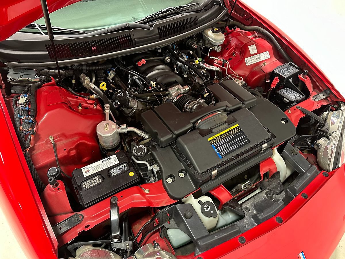 Used 2002 Chevrolet Camaro Z28 w/ SS Performance/Appearance Pkg RWD image 5