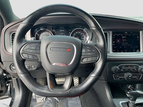 Used 2023 Dodge Charger Scat Pack w/ Dynamics Package RWD image 11