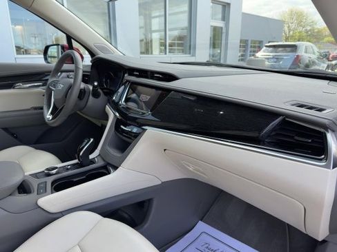 Certified 2023 Cadillac XT6 Premium Luxury image 54