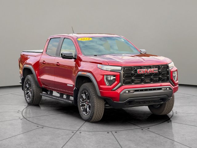 Used 2024 GMC Canyon Elevation w/ Elevation Premium Package AWD/4WD image 8