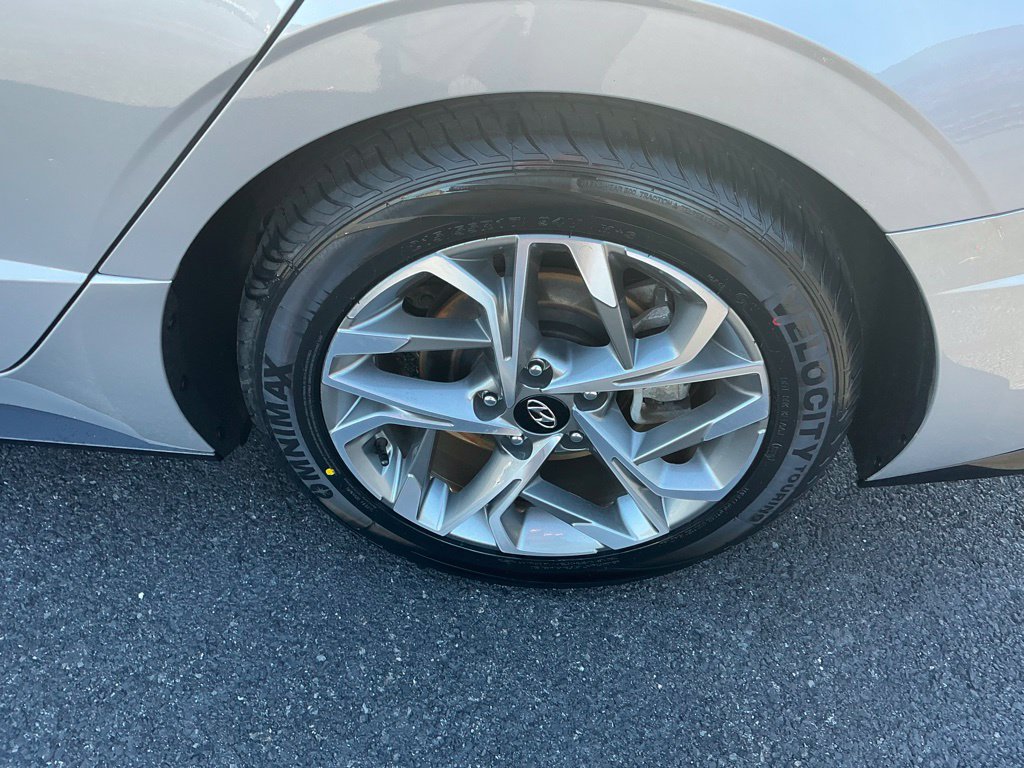 Certified 2023 Hyundai Sonata SEL w/ Convenience Package FWD image 14