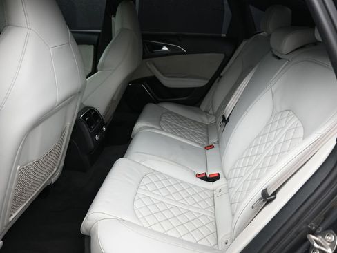 Used 2018 Audi S6 Prestige w/ S Sport Package image 16