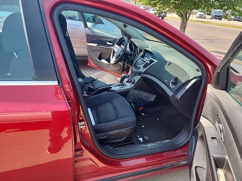 Used 2014 Chevrolet Cruze LT FWD image 20