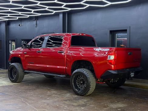 Used 2019 Toyota Tundra SR5 AWD/4WD image 5