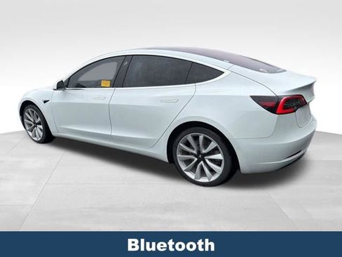 Used 2018 Tesla Model 3 RWD image 5