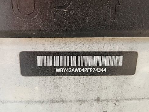 Used 2023 BMW i4 eDrive35 w/ Premium Package RWD image 5