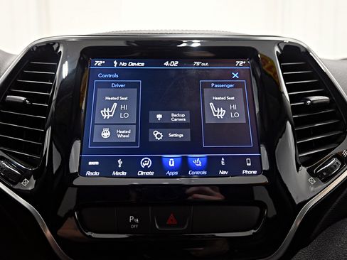 Used 2019 Jeep Cherokee Limited AWD/4WD image 15